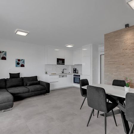 Luxury Apartment Adriasun Free Beach Parking Makarska Exterior foto